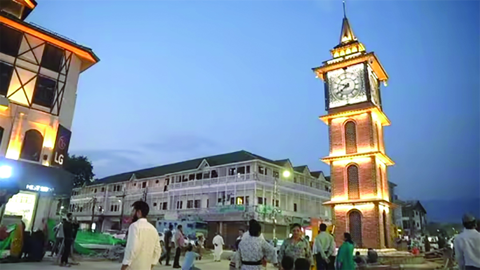 Nearly half a dozen shops inundated at Srinagar's Polo View market - The  Global Kashmir